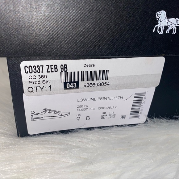 Coach size 9 woman sneakers Zebra print New in box - Picture 8 of 10